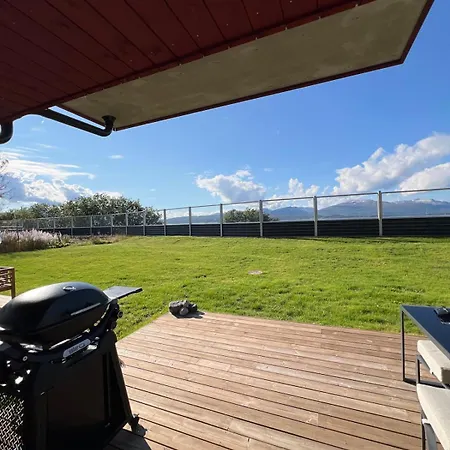 Modern With View شقة Lii