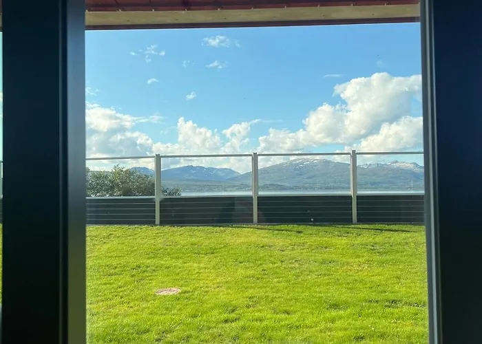 Modern With View * Lii