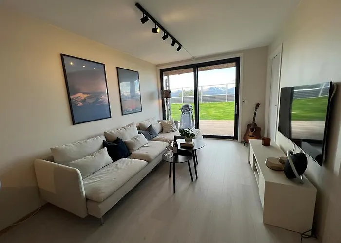 Modern With View *